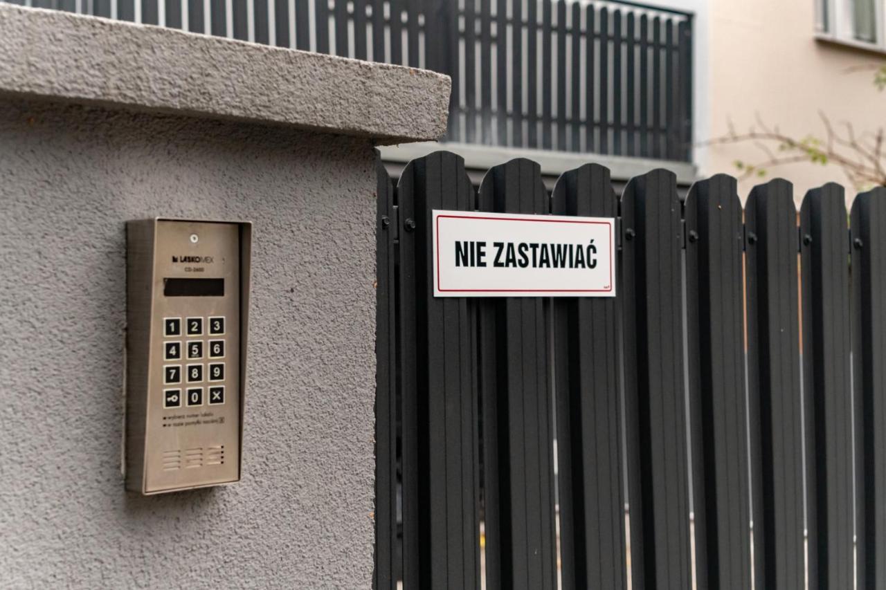 Komfortowe Przytulne Nowoczesne Mieszkanie Радом Экстерьер фото