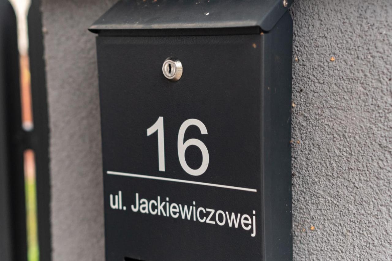 Komfortowe Przytulne Nowoczesne Mieszkanie Радом Экстерьер фото